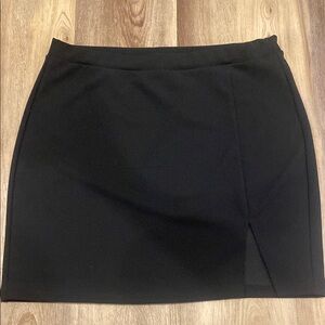 SHEIN Classic Black Pencil Skirt